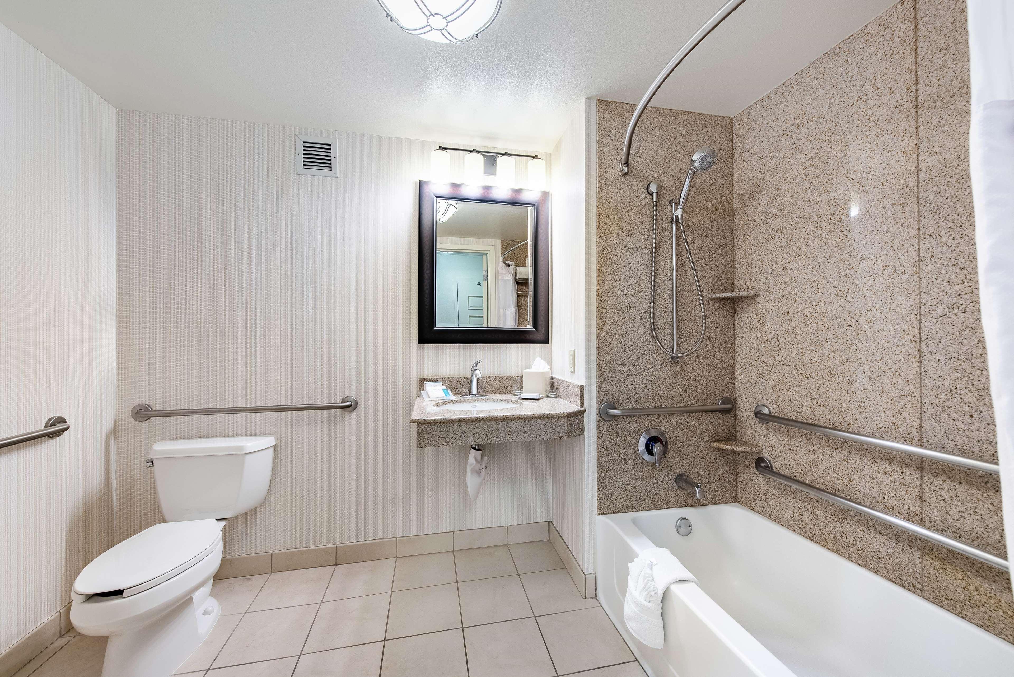 Hilton Garden Oxnard/camarillo Hotel Oxnard